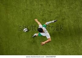 LCK“充电宝”战队诞生！交手T1稳定送分，Faker再赢一场晋级MSI