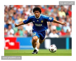 或缺席2个月！皇马官方：阿诺德左侧股四头肌直肌拉伤