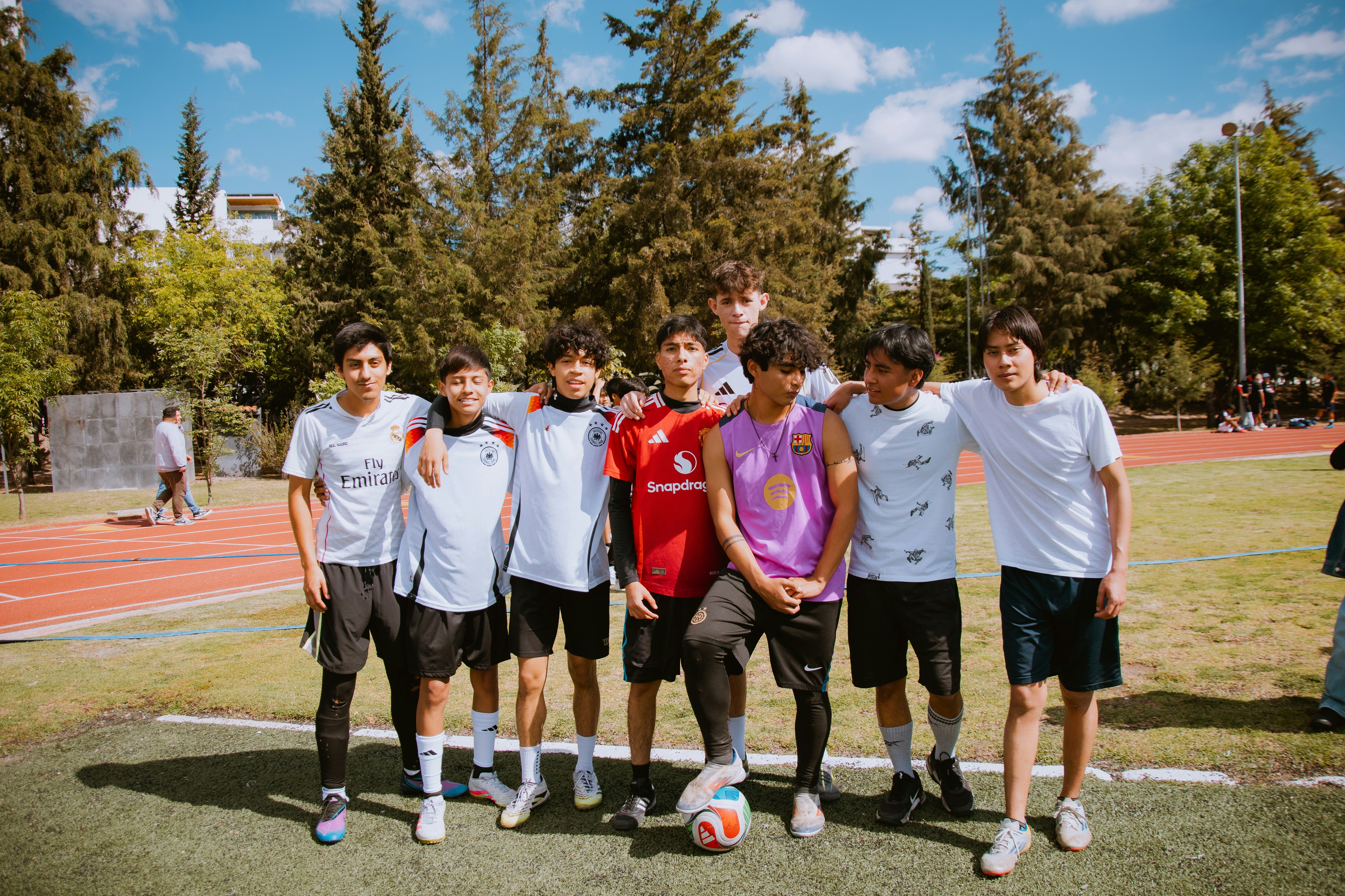 姆巴佩：受伤才哭输球是活该，上次差点哭是21年欧冠半决赛输曼城